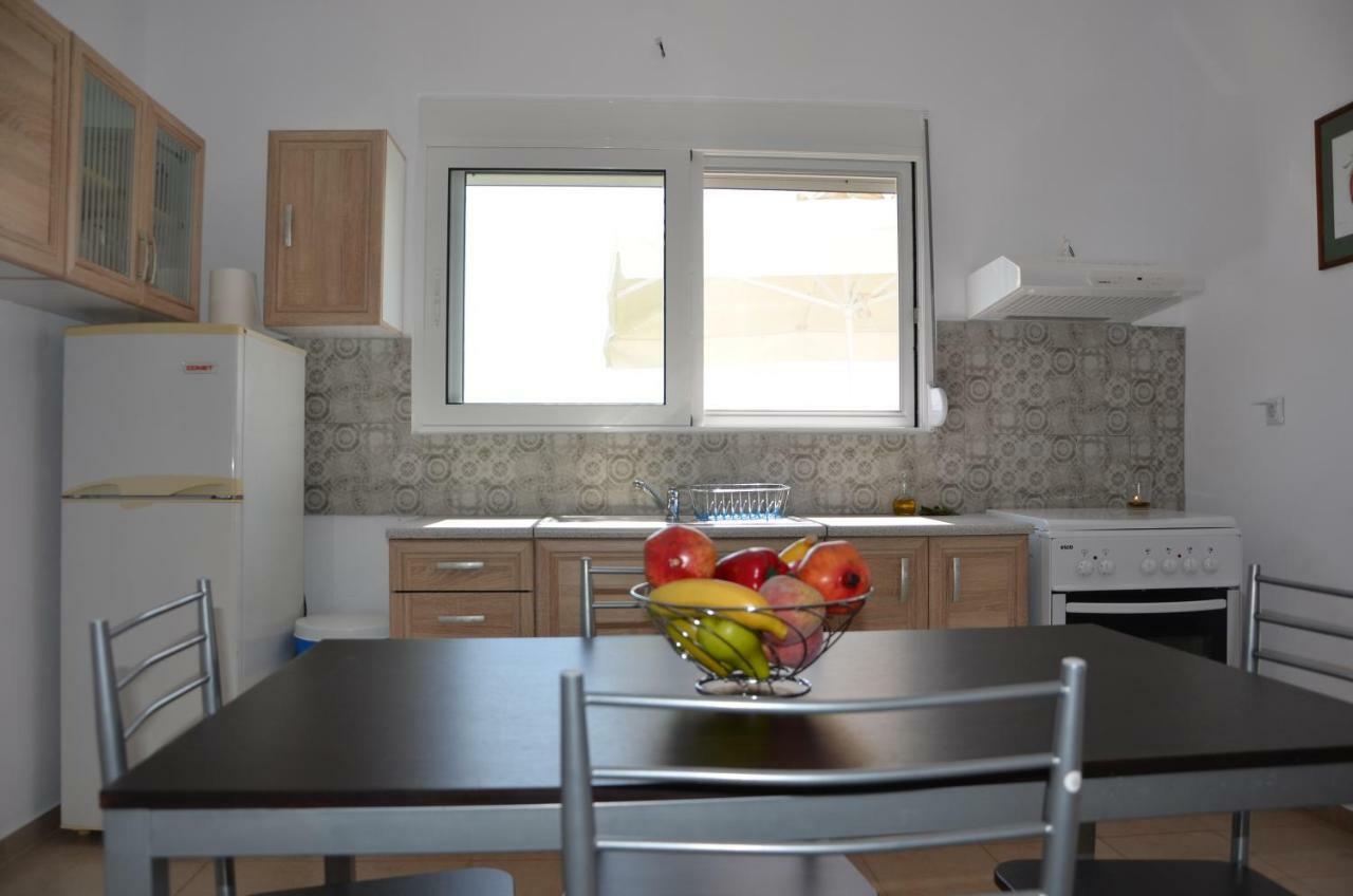 Helona Houses Kamária Extérieur photo